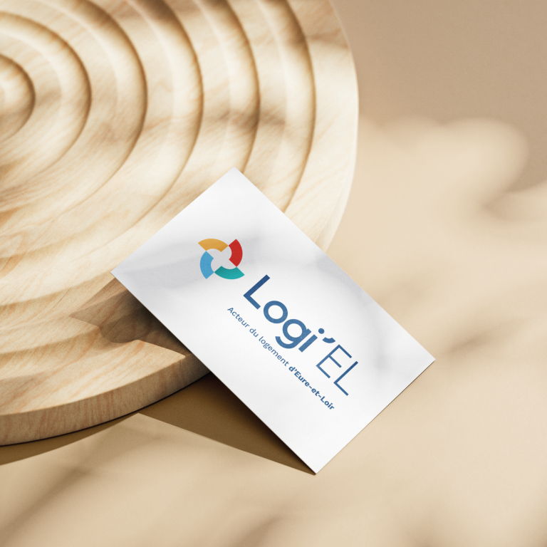 logiel card mockup square